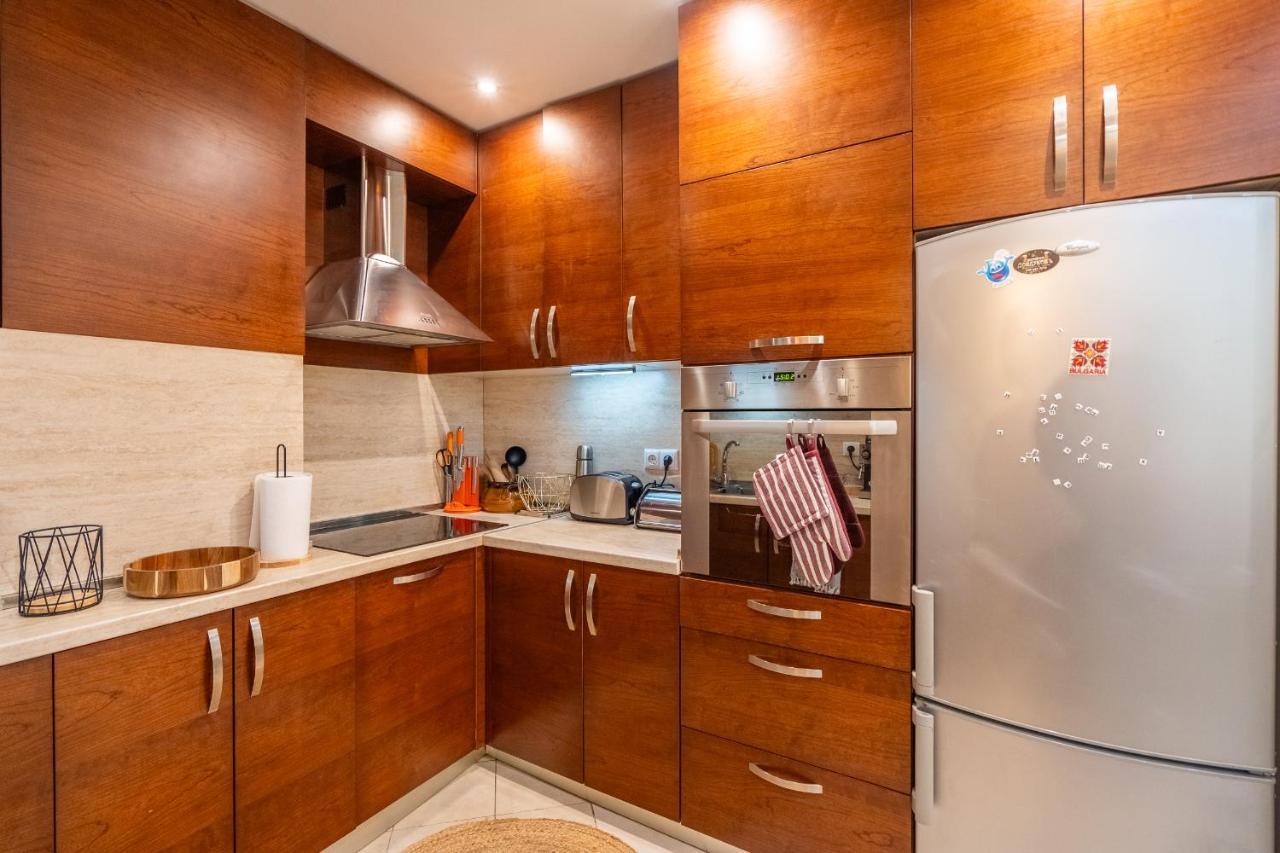 Premium Comfy 2Bdr Apt - Free Parking - Fast Wi-Fi Sofia Ngoại thất bức ảnh