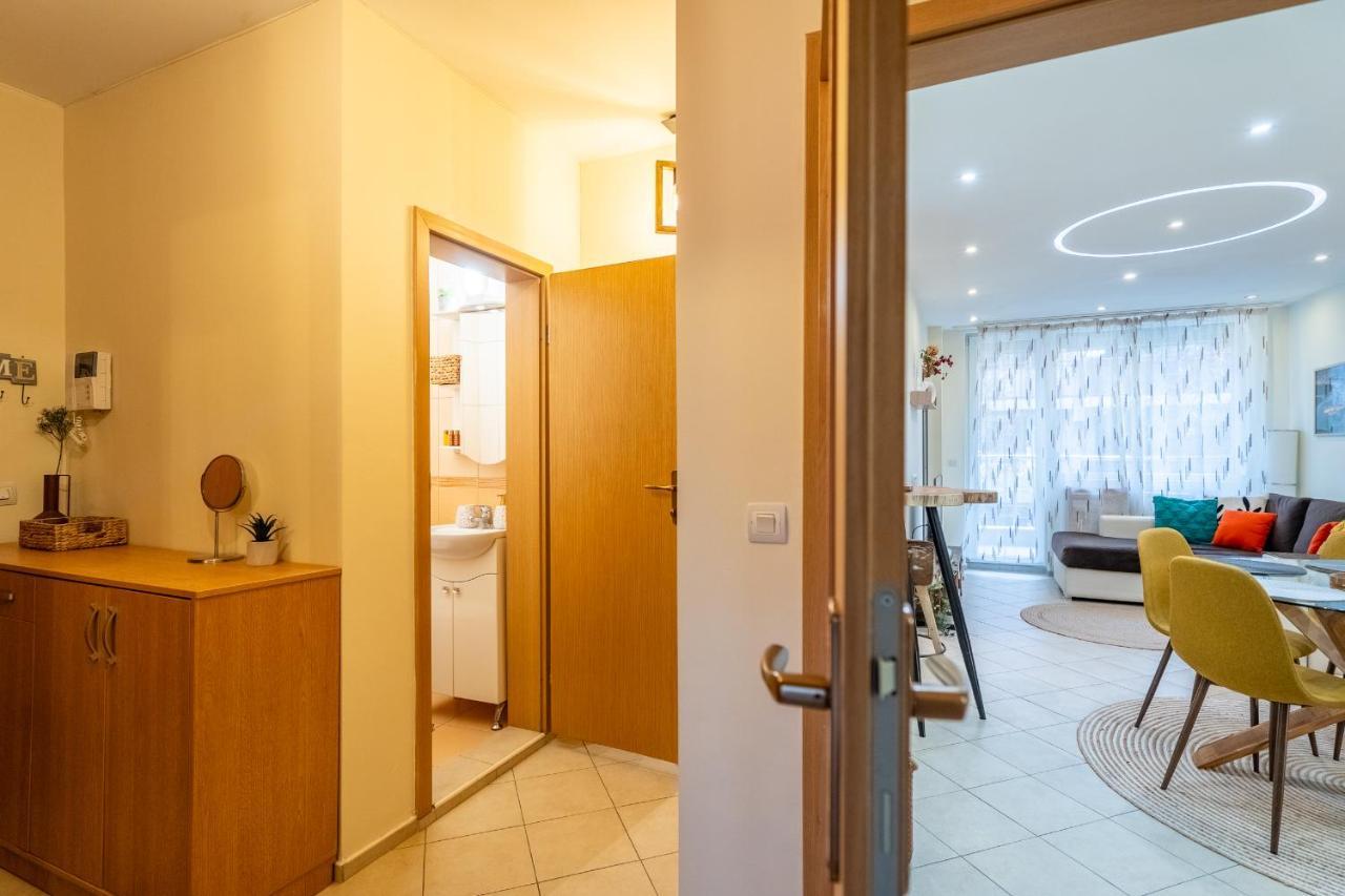 Premium Comfy 2Bdr Apt - Free Parking - Fast Wi-Fi Sofia Ngoại thất bức ảnh