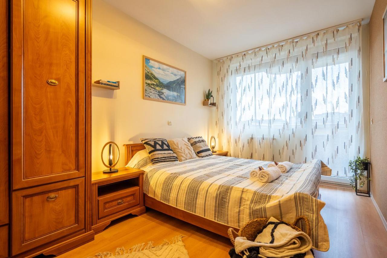 Premium Comfy 2Bdr Apt - Free Parking - Fast Wi-Fi Sofia Ngoại thất bức ảnh