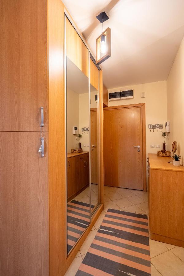 Premium Comfy 2Bdr Apt - Free Parking - Fast Wi-Fi Sofia Ngoại thất bức ảnh