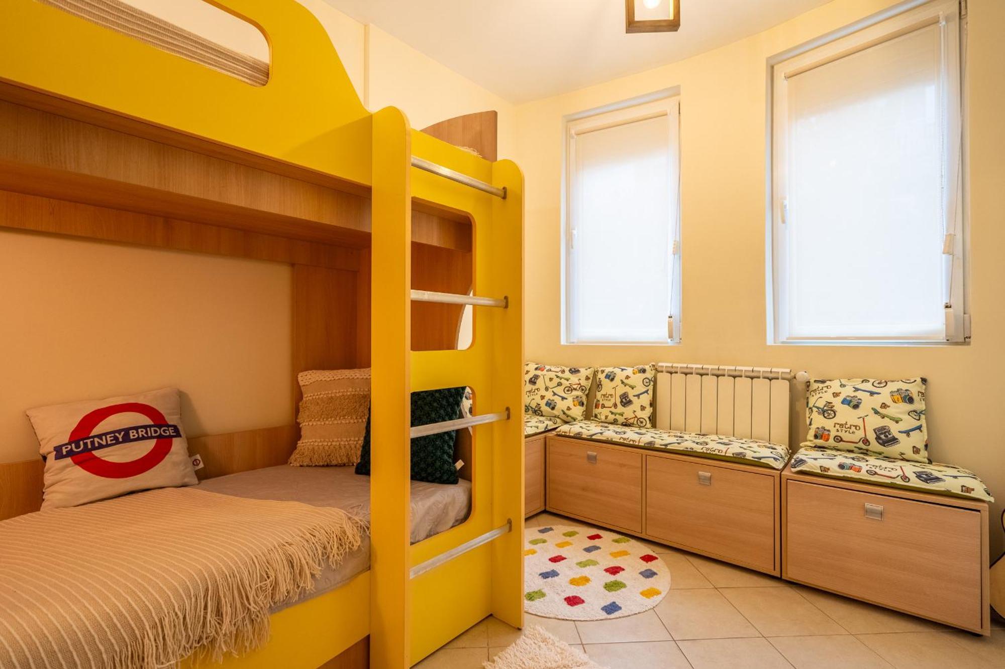 Premium Comfy 2Bdr Apt - Free Parking - Fast Wi-Fi Sofia Ngoại thất bức ảnh