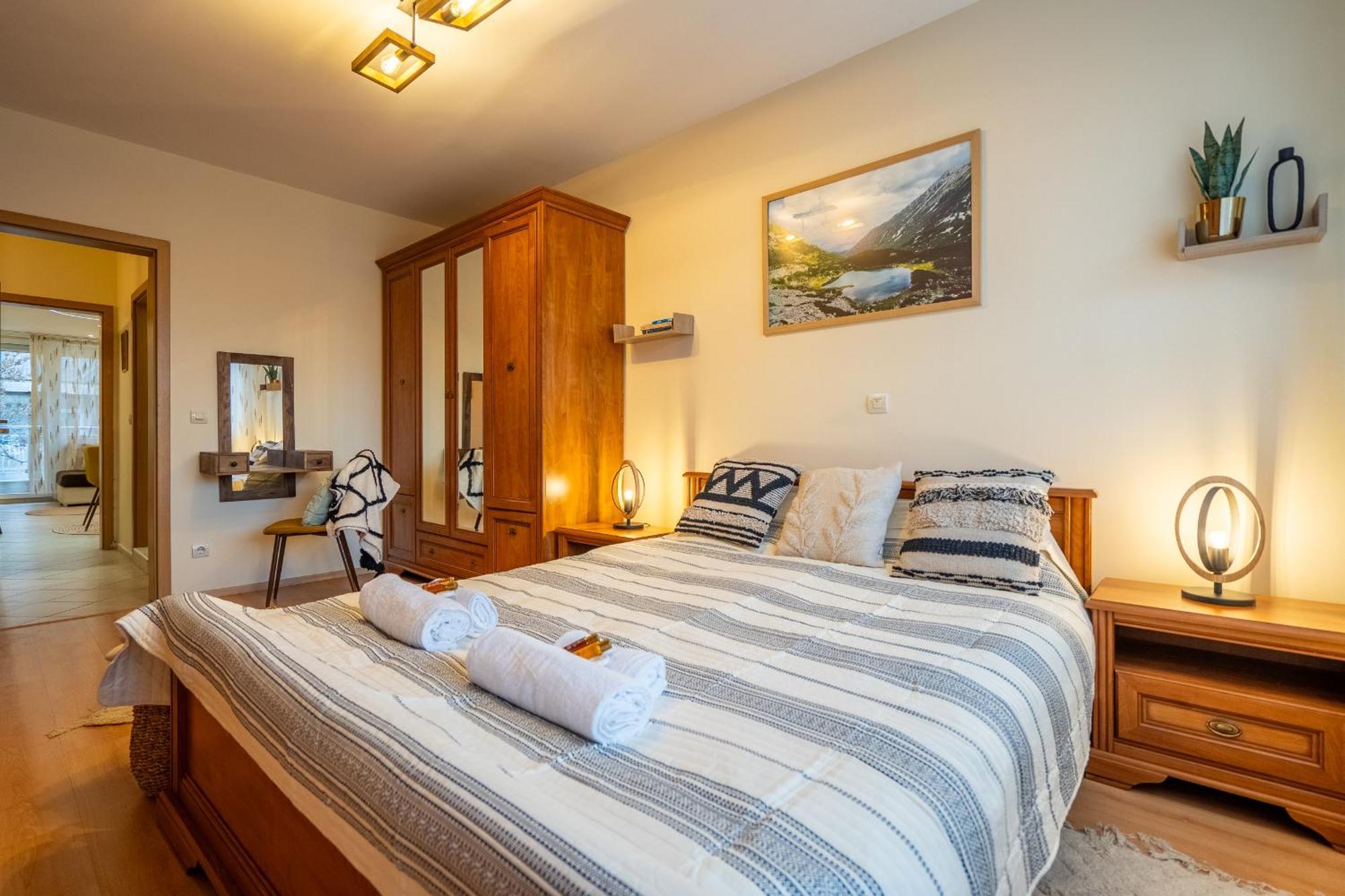 Premium Comfy 2Bdr Apt - Free Parking - Fast Wi-Fi Sofia Ngoại thất bức ảnh