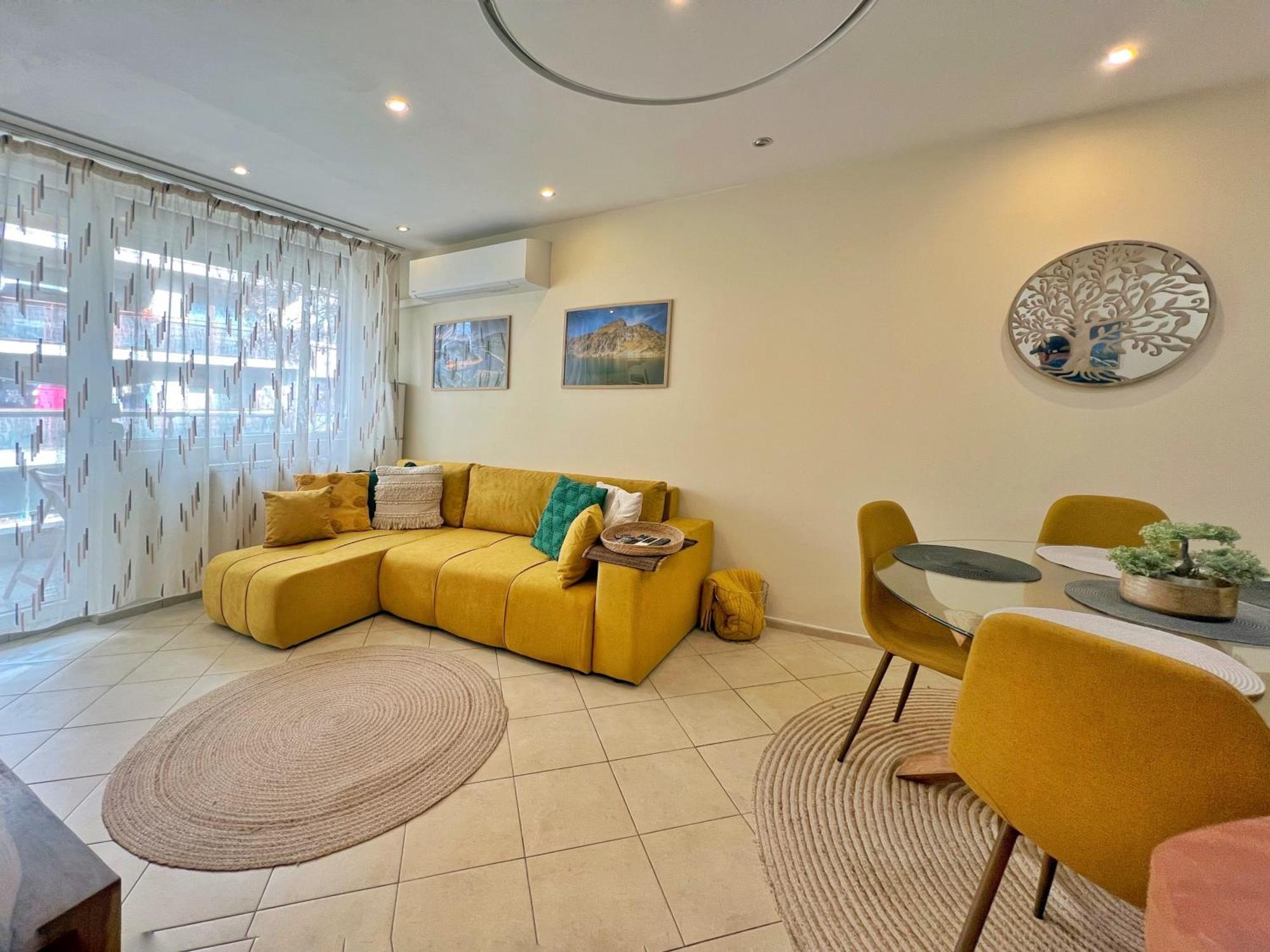 Premium Comfy 2Bdr Apt - Free Parking - Fast Wi-Fi Sofia Ngoại thất bức ảnh